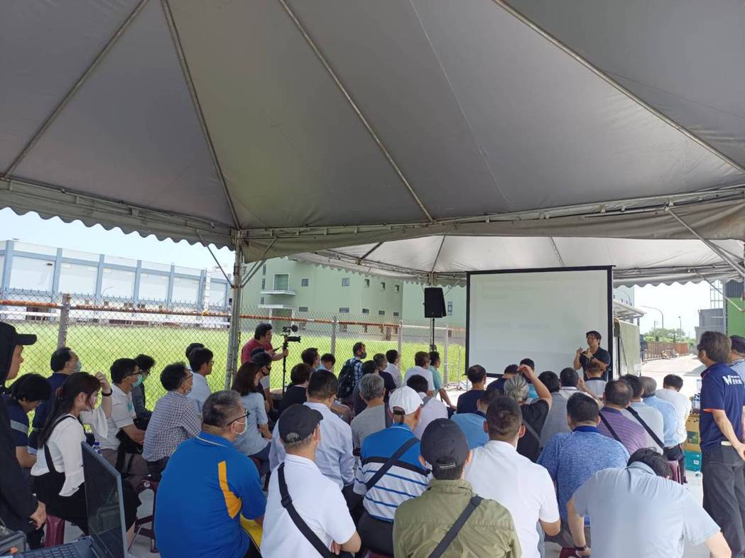 盛齊舉辦首場消防設備師參訪訓練，近百位來賓現場互動交流。盛齊綠能/提供
