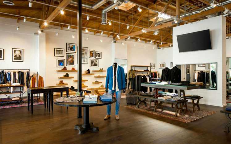john varvatos西好萊塢旗艦店，展售囊括時裝、皮件、鞋履、珠寶和太陽眼...