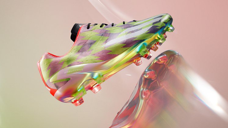 歐洲足球冠軍聯賽，也將於近日登場，為此運動界的盛事到來，adidas則獻上了X ...