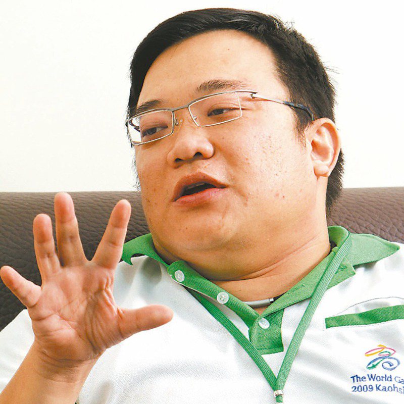 監察院長陳菊在高雄市長任內辦公室主任洪智坤被控性騷擾，洪發文「我只有真誠道歉，改進並且彌補過錯」。本報資料照片