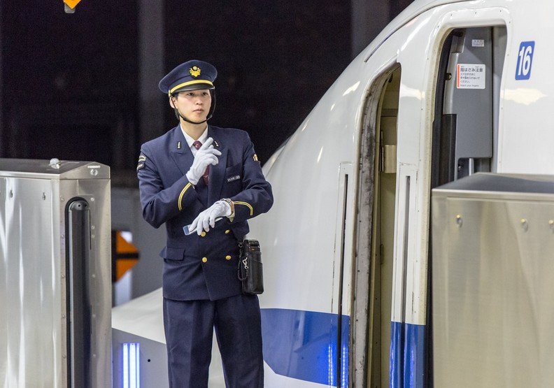 日本鐵路在許多的堅持和紀律，都成了列車能夠準點的關鍵之一。IQRemix