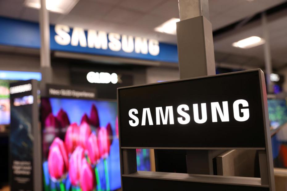 外電指出，三星（Samsung）今日在韓國總部首度證實，每半年一次的Galaxy Unpacked活動將在7月下旬首爾舉辦，並於當天對外發表新款折疊機Galaxy Z Flip 5、Galaxy Z Fold 5。路透