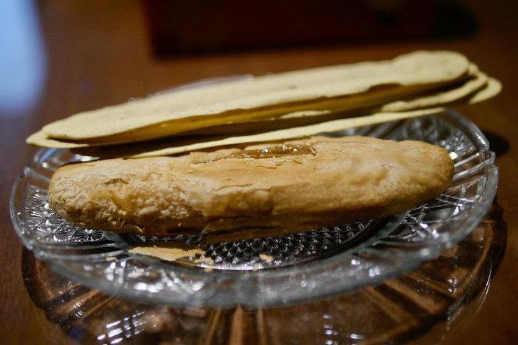 宜蘭 / 全世界最薄的餅，厚度0.1公分薄的牛舌餅【宜蘭餅發明館】