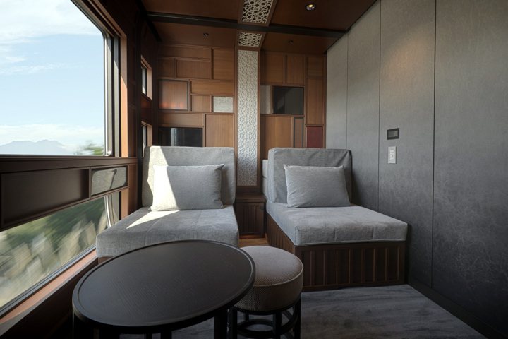 ▲房間以冬天為設計主題，運用沈穩的棕灰色系，流露時尚舒適感－Standard suite。　圖：ⒸJR東日本／提供