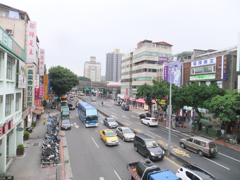 中山區街景圖。記者游智文／攝影