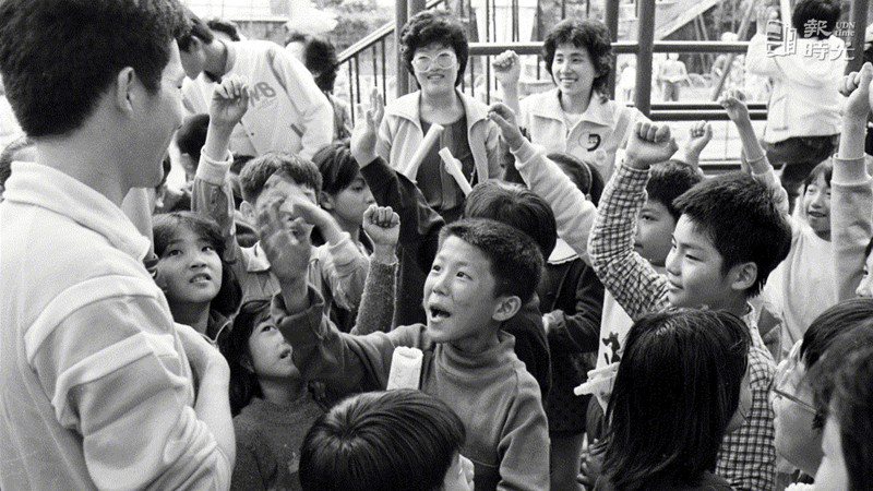 台北市舉辦「我愛永康街活動」廿七日市民齊聚參加各種育樂活動。圖／聯合報系資料照（1985/04/27 本報記者 攝影）
