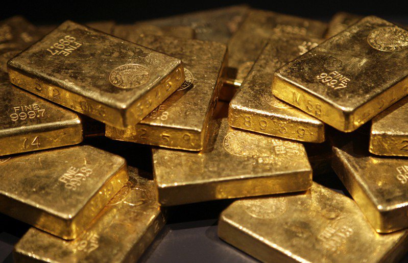 黄金作为抗通膨避险资产的魅力发威，让金价有撑。黄金期货年初至今已劲涨逾7%。图／美联社(photo:UDN)