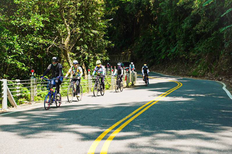 日月潭國家風景區打造日月潭成為運動旅遊景點，宣布2023Come!BikeDay自行車系列活動正式展開。圖／日管處提供