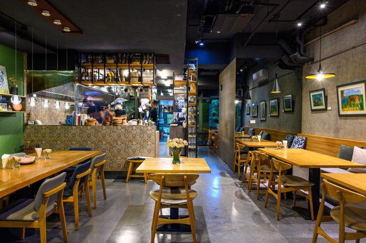 想想廚房曾獲米其林餐盤，是台北知名的印度料理餐廳。圖／擷取自Joseph Bistro 想想廚房粉絲頁