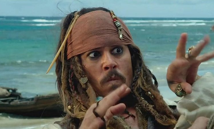 強尼戴普扮演的傑克船長是「神鬼奇航」系列的招牌之一。圖／摘自imdb