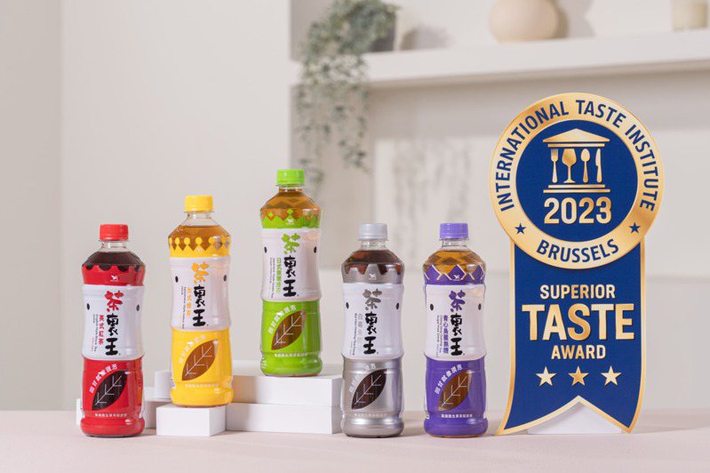 茶裏王征戰國際風味絕佳獎，今年已是連續六年橫掃各星級獎項。統一／提供