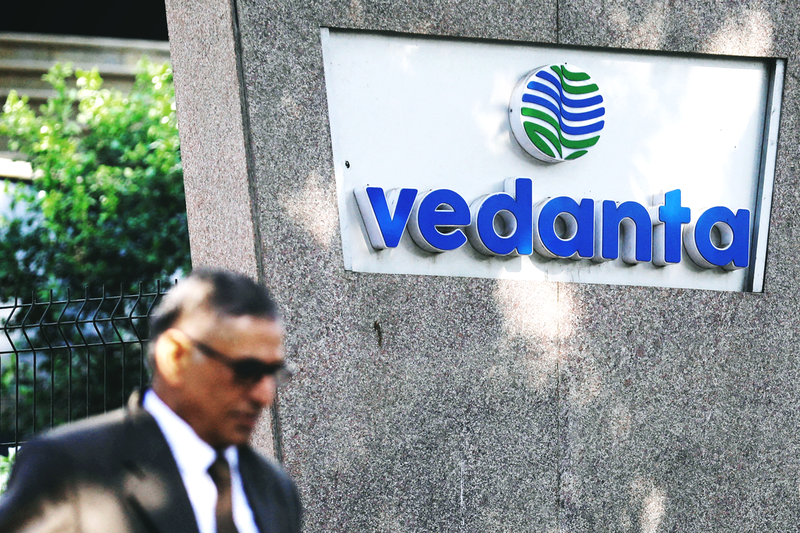 鴻海10日宣布退出與印度Vedanta集團的合資公司，Vedanta當日稍後表示，將找尋鴻海以外的合作夥伴。路透
