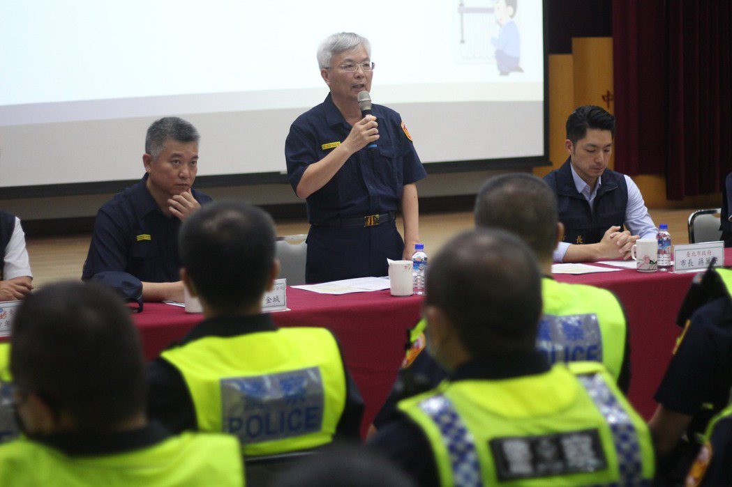圖為台北市警察局長張榮興（中）。 圖／聯合報系資料照片
