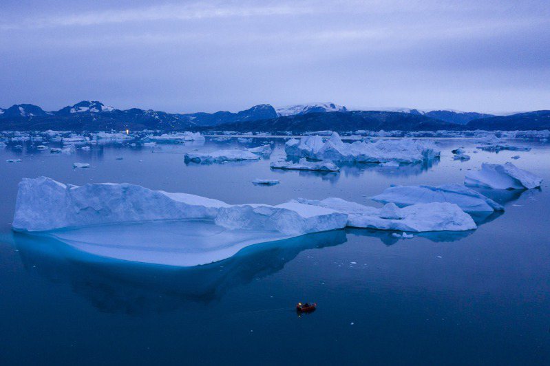 美國佛蒙特大學的研究指出，在近代地質史中，格陵蘭島很大一部分地區曾是一片無冰的苔原，或許有過林木，還有長毛猛瑪象漫步。圖／美聯社資料照