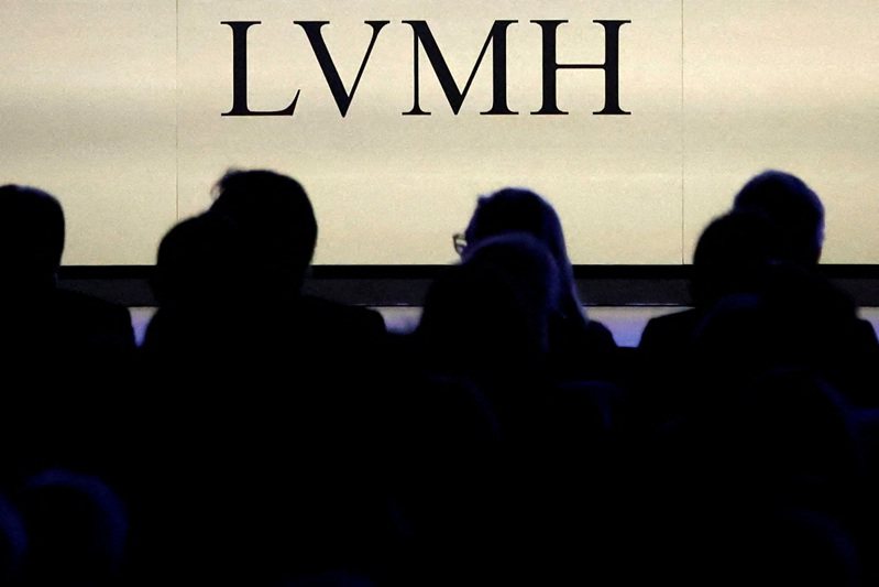 全球最大法國奢侈品集團LVMH於24日宣布，成為2024年巴黎夏季奧運的頂級贊助商。路透