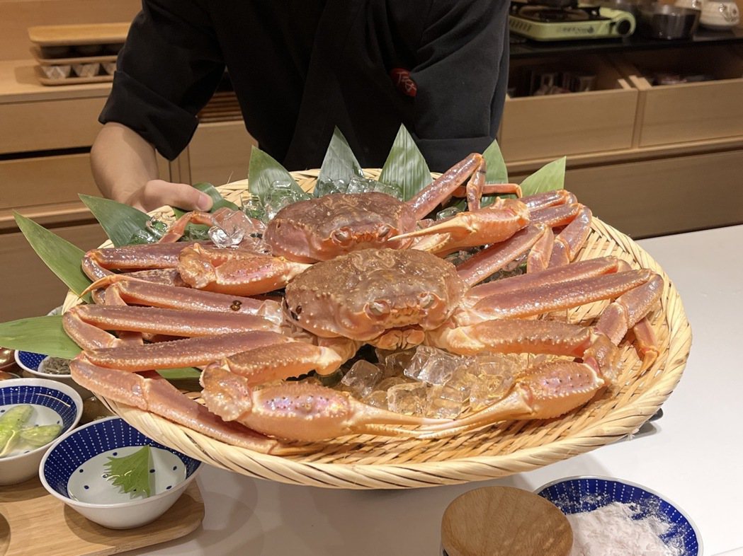 來自北海道的松葉蟹。 圖／Chris Chen提供