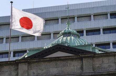 日銀上周五表示，先前設定的日本10年期公債殖利率0.5%上限是參考點，而非硬性規定。歐新社