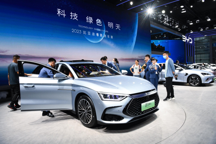 中國大陸電動車已進入超級繁榮期。（新華社）