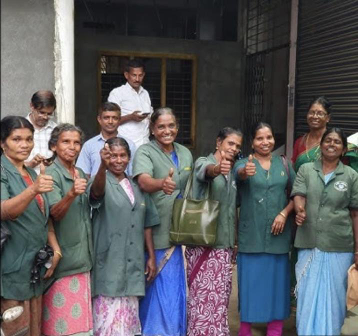 印度南部克勒拉省（Kerala）11名婦女清潔員合資投注樂透，抱回頭獎1億盧比(新臺幣3800萬元)。圖 / 取自YouTube
