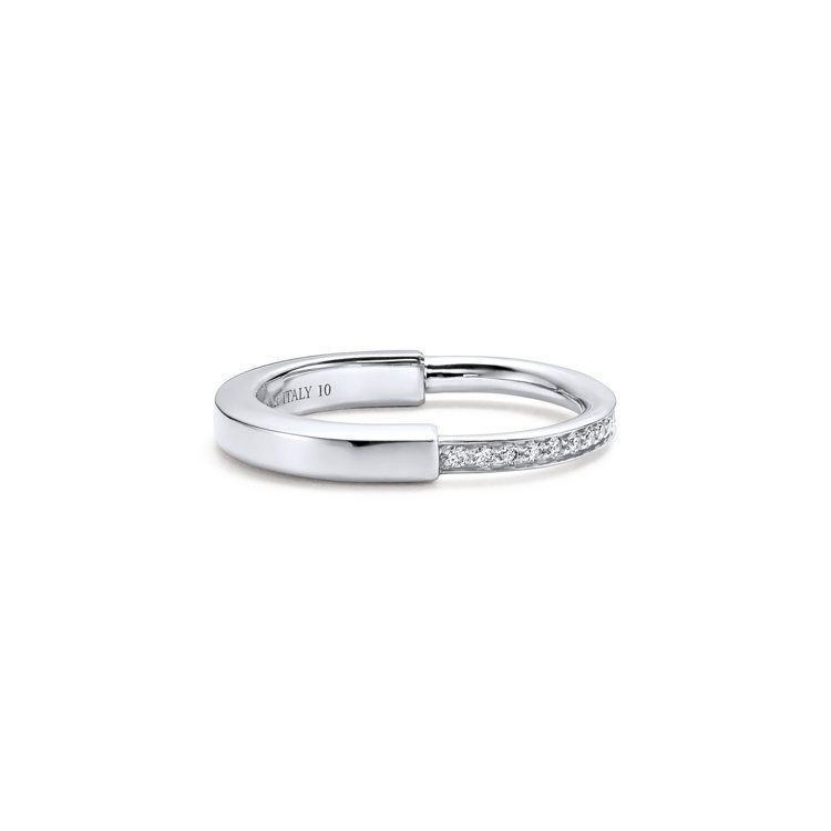 Tiffany Lock 18K白金鑲鑽戒指，11萬5,000元。圖／Tiffany提供
