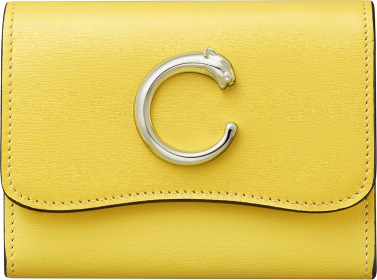 Panthère de Cartier亮黃色小牛皮短夾，19,800元。圖／卡地亞提供
