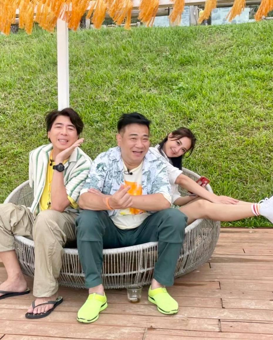 梁赫群(左起)、白雲和何妤玟搭檔戀愛節目，3個人年齡加起來剛好150歲。圖／摘自臉書