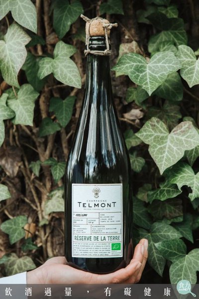 Telemont透露輕量香檳瓶與其他香檳瓶最大的區別在於瓶頸與瓶身相連之處。 圖...