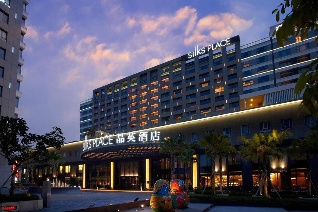 圖片來源／HotelsCombined.com.tw、台南晶英酒店FB