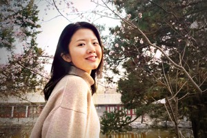 1992年生的江夢南，父母以「夢裡江南，歲月靜好」為寓意，為她取了這個名字，她6個月大時失聰，也失去了說話的能力，她的人生卻從未停止奮鬥。圖／取自江夢南個人微博