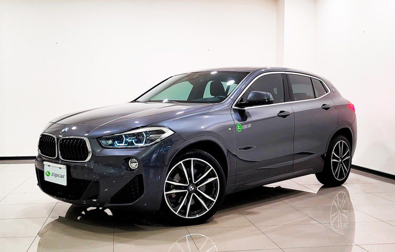Zipcar車隊加入BMW_X2，平日每小時410元即可輕鬆享受頂級車款的奢華乘駕體驗。Zipcar提供