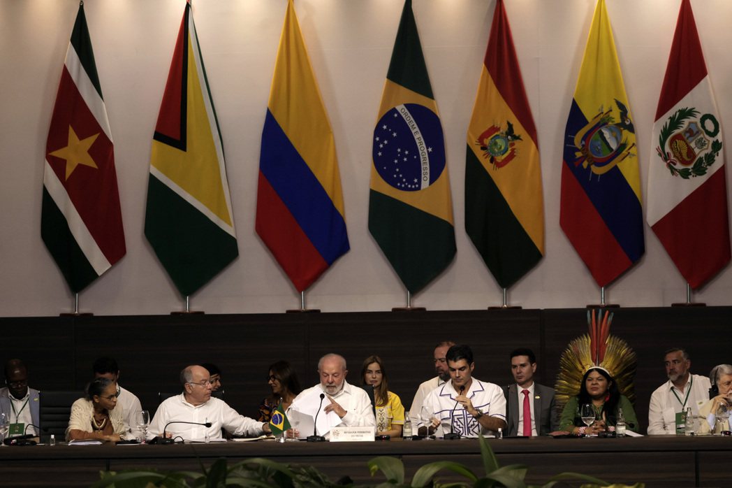 巴西主辦「亞馬遜合作條約組織」峰會，8月8日全體8個亞馬遜雨林週邊的與會國聯合發...