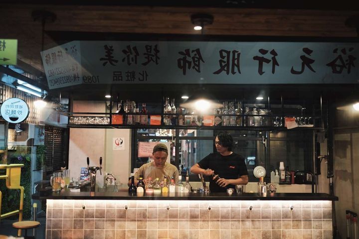 新竹市小旅行路線：舊城吃美食、夜間逛巷弄、香山物產巡禮