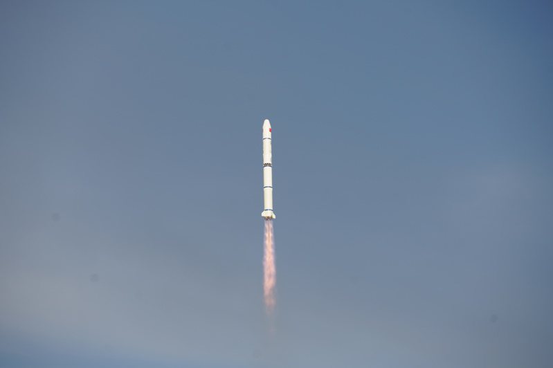 長征二號丙遙四十六運載火箭今早在太原衛星發射中心成功發射，將環境減災二號06衛星，順利送入預定軌道。   環球網
