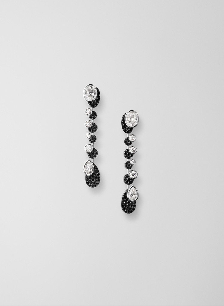 MIROIR D'OMBRE系列耳環，白K金鑲嵌3.77克拉鑽石，暗影部分爲黑色尖晶石，434萬6,000元。圖／愛馬仕提供
