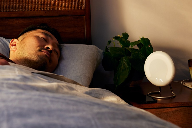 英國倫敦國王學院科學家針對近千名成年人研究顯示，平常的一周間睡眠時間即使只差90分鐘，也可能影響人類腸道內的細菌類型。美聯社