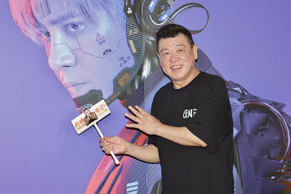 孫德榮對台灣演藝圈的現況感到擔憂。記者李政龍／攝影