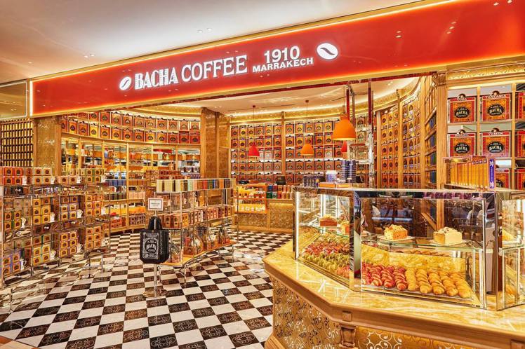 Bacha Coffee標誌性的店裝呈現出摩洛哥風情的精緻奢華感。圖╱摘自Bacha Coffee Facebook