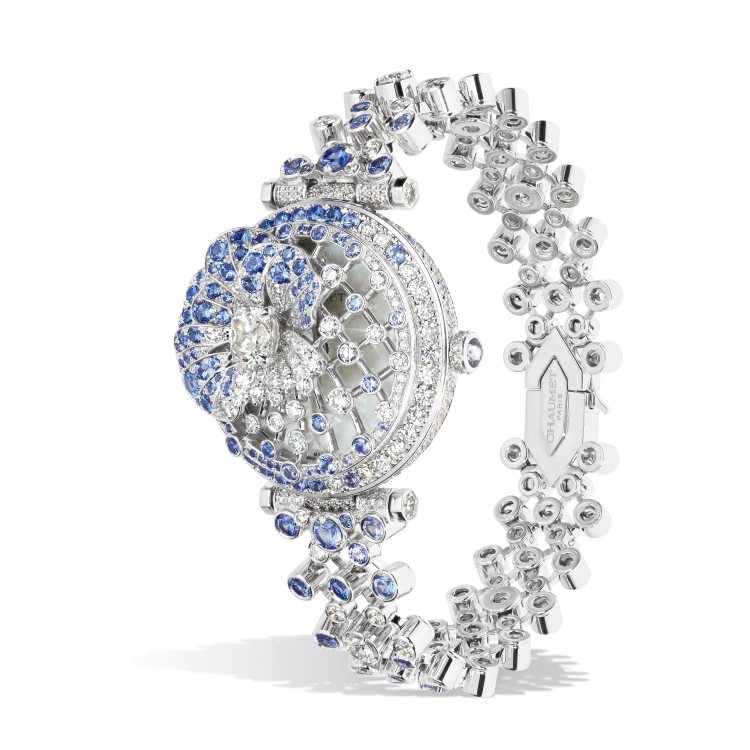 Pensée三色堇系列藍寶石鑽石珠寶表。圖／Chaumet提供