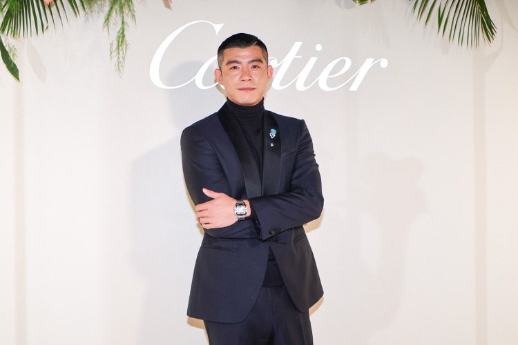 王柏傑原本已擁有Cartier的Santos腕表，讓他對手上的鏤空款一見傾心，但表示還是要徵詢過購物比較理性的另一半，也在無意間低調放閃、小曬甜蜜。記者沈昱嘉／攝影