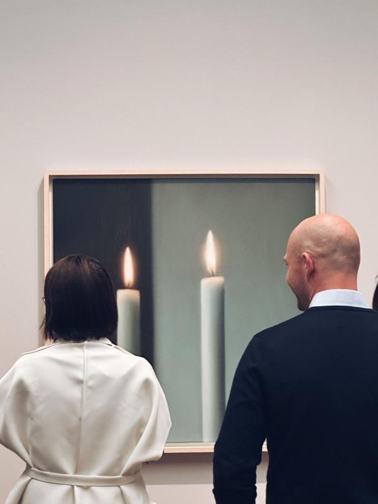 格哈德里希特的蠟燭系列，一直是所有收藏家的夢幻品，這次展出的「兩根蠟燭（Two ...