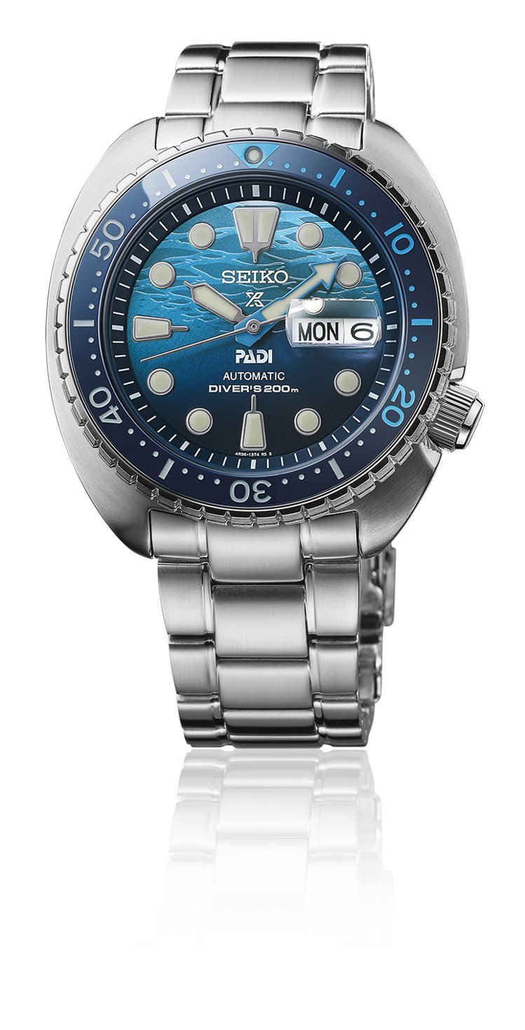 Seiko Prospex Save the Ocean系列SRPK01K1腕表，精鋼表殼與表鍊，搭配藍色陶瓷表圈，21,000元。圖／Seiko提供