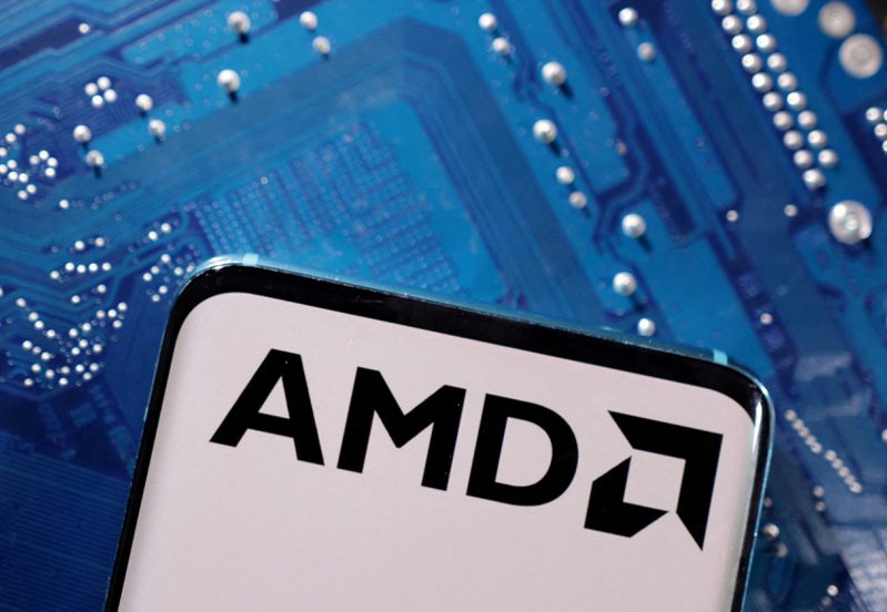 韓媒報導，三星電子將供應旗高頻寬記憶體（HBM）晶片與一站式的封裝服務，給美國晶片大廠超微（AMD）。路透