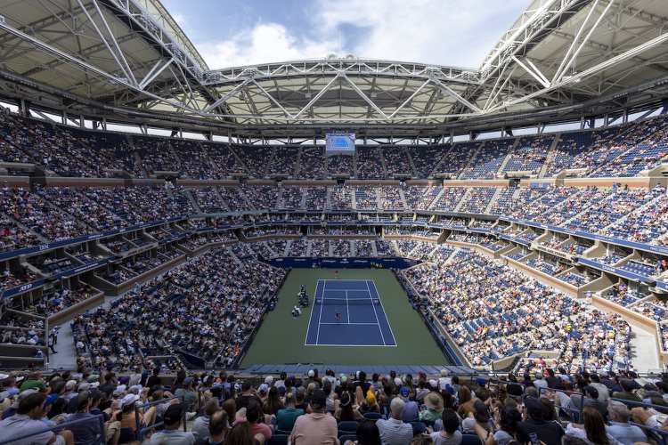 美國網球公開賽自1978年開始，便於紐約USTA國家網球中心舉行，歷史悠久。圖／勞力士提供