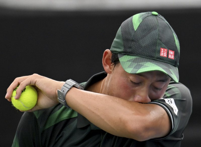日本「網球王子」錦織圭因左膝傷勢退出今年美網。美聯社