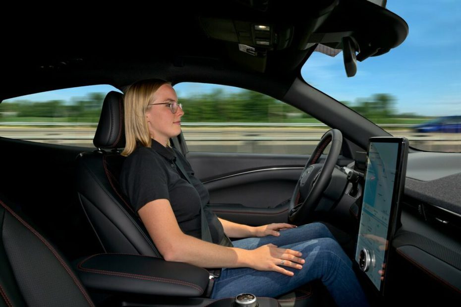 Ford將在德國推出 BlueCruise Level 2+ 半自動駕駛系統。 圖／Ford