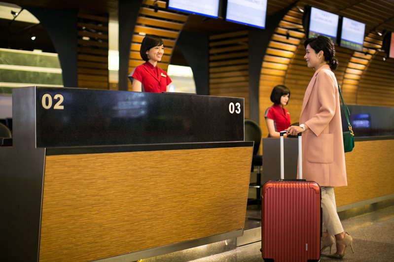 華航全面優化行李服務，9月1日起預購超額行李最高調降逾三成。華航提供