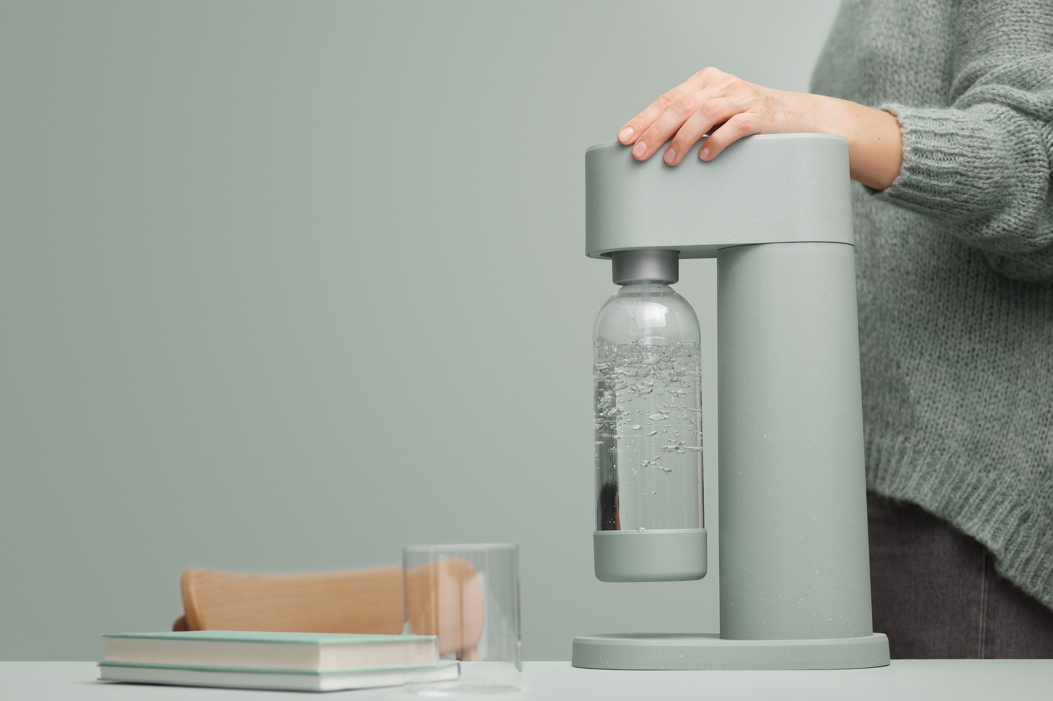 全球首款木質氣泡水機 北歐品牌Mysoda從機身到鋼瓶都永續