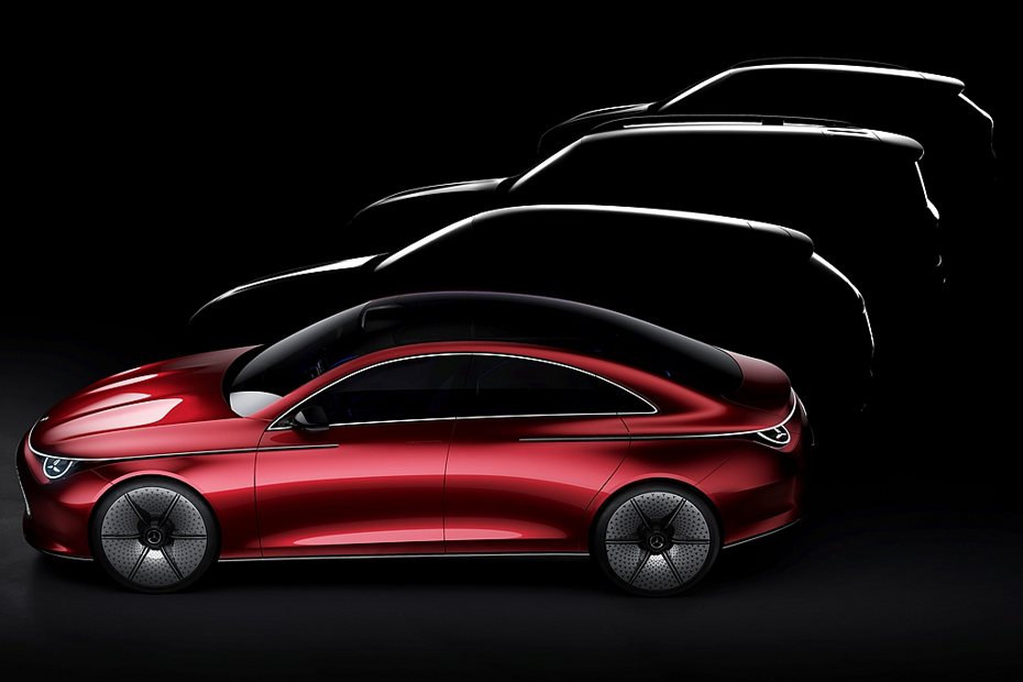 首搭全新MMA純電模組化平台亮相的賓士Concept CLA Class概念車，預告量產版本將包含四種全新車型。 圖／Mercedes-Benz提供