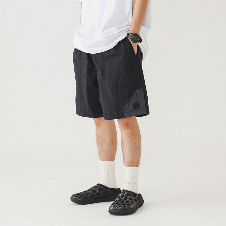 G-SHOCK PRODUCTS系列短褲，2,100元。圖／CASIO提供