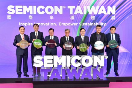 行政院長陳建仁今（6）日出席「SEMICON Taiwan 2023國際半導體展」。（行政院提供）